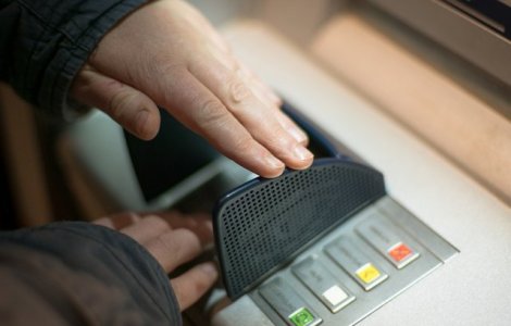 Un bancomat a fost aruncat in aer la Brasov/ VIDEO