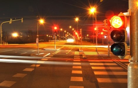 Primaria Capitalei reclama accesari ilegale ale sistemului de semaforizare din municipiu