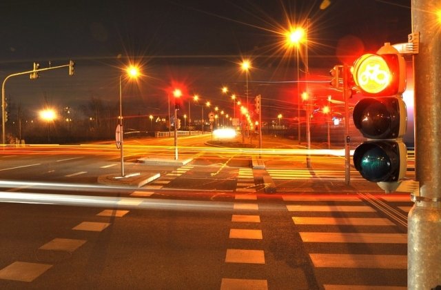 Primaria Capitalei reclama accesari ilegale ale sistemului de semaforizare din municipiu