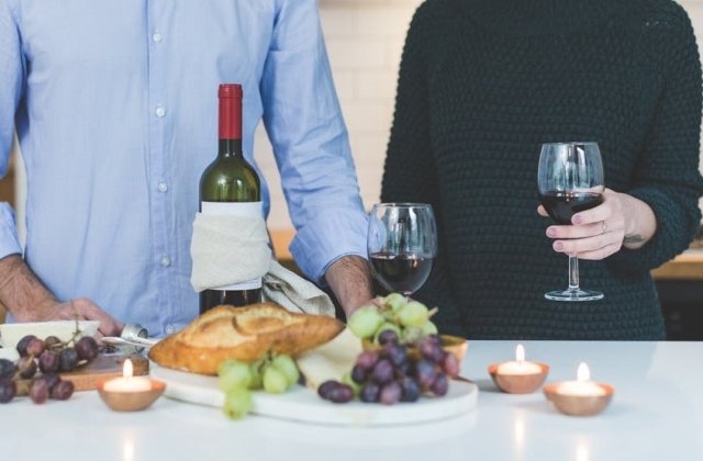 12 obiceiuri de Sfantul Vasile cel Mare. Ce sa faci pe 1 ianuarie pentru a avea noroc in noul an