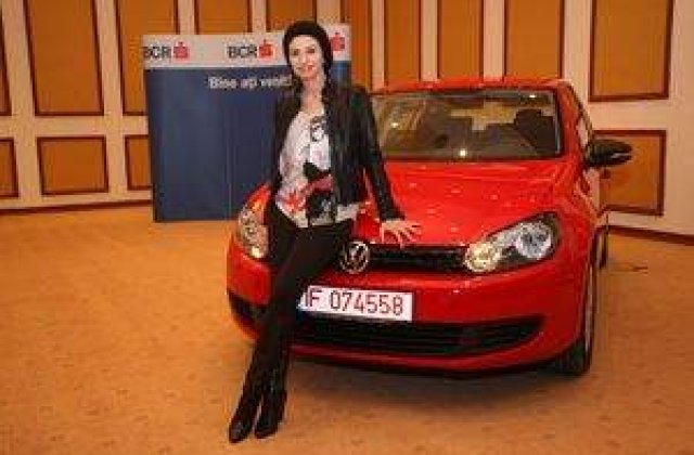 Ana Maria Gheorghe, vedeta Acasa TV, a castigat o masina de 13.000 de euro