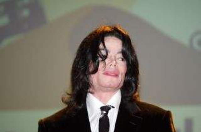 Michael Jackson se pregateste sa revina pe scena muzicala