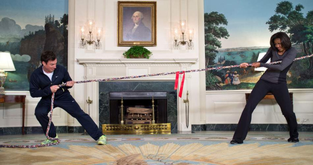  Video  Jimmy Fallon versus Michelle Obama in Casa Alba