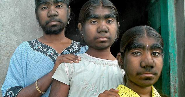 India: Blestemul surorilor varcolac