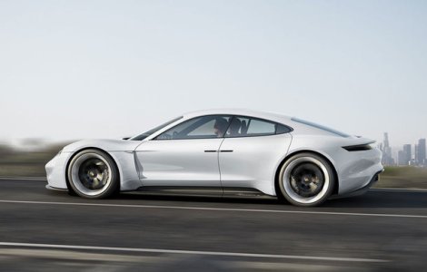 Electrica Porsche Taycan are priza la clientii Tesla: 50% dintre comenzi vin din partea acestora
