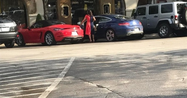  Top  15 imagini care arata ca lumea nu e prea mare pentru... coincidente