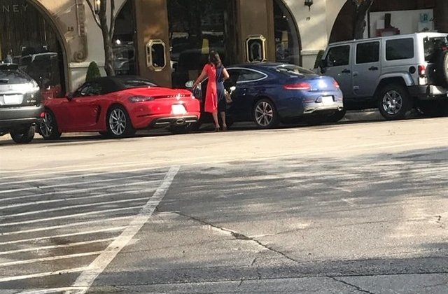 Sanse de 1 la un milion, dar nu chiar! 15 imagini care arata ca lumea nu e prea mare pentru... coincidente