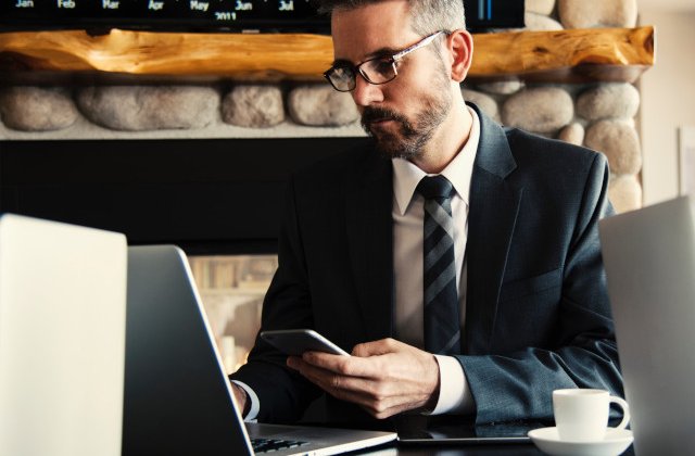 8 greseli pe care sa nu le faci la birou dupa vacanta de sarbatori