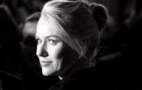 Naomi Watts o va interpreta pe Printesa Diana