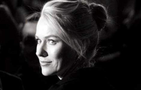 Naomi Watts o va interpreta pe Printesa Diana