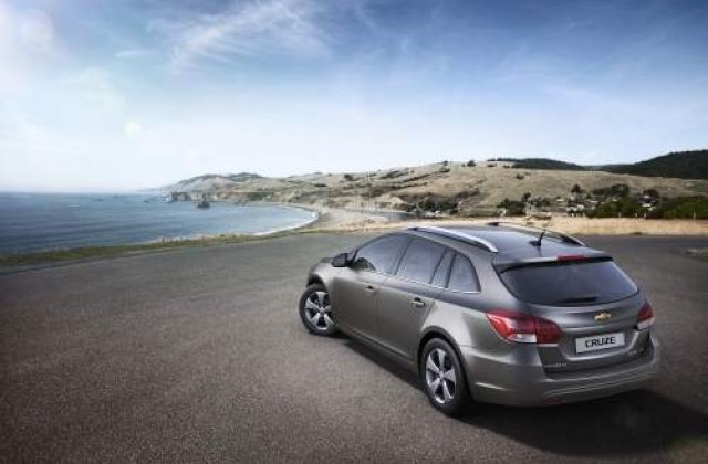Oficial: Chevrolet Cruze break. Si noi motoare pentru gama Cruze