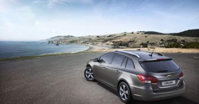 Oficial: Chevrolet Cruze break. Si noi motoare pentru gama Cruze