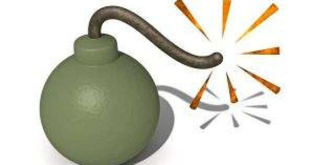 Steve Jobs si Apple, tintele unui ATAC CU BOMBA