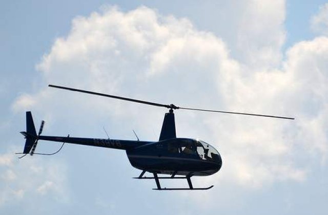 Ungureanu, cu elicopterul la munca