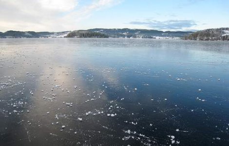 Bulgaria: Dunarea a inghetat complet