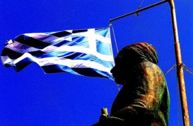 Protest cu 100.000 de participanti contra "salvarii" Greciei