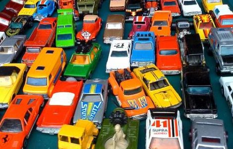  Top  Topul celor mai excentrice masini scoase la vanzare in 2011