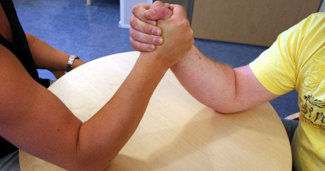 Record mondial: Ion Oncescu a invins 1.000 de persoane