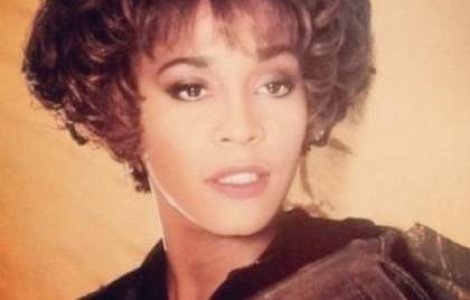  Video  Au inceput pregatirile pentru inmormantarea lui Whitney