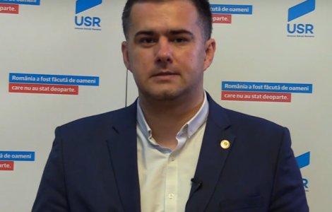 Deputat USR: Parinti, nu pierdeti banii copiilor la hotia numita Contul Junior