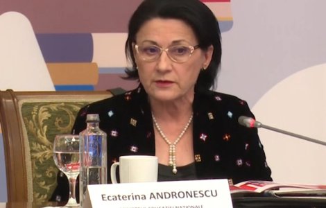 Ecaterina Andronescu: Prin lege putem sa reglementam programul after school, sa il asiguram public