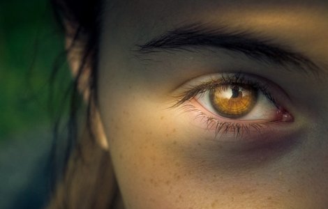 O fetita de 10 ani s-a sinucis. "Sunt doar o durere si o ruina in viata mamei", a scris in biletul de adio/ VIDEO