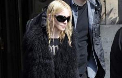 Blana vs. moda. Madonna, vedeta cel mai prost imbracata
