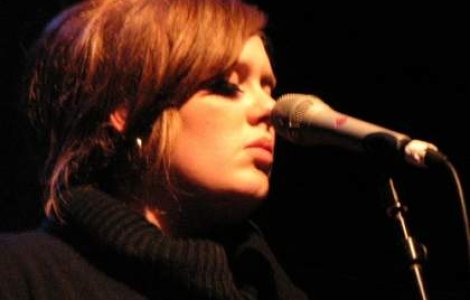 Adele: Ma retrag pentru patru, cinci ani.