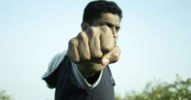 Deputatii adopta o pozitie mai ferma contra violentei in familie