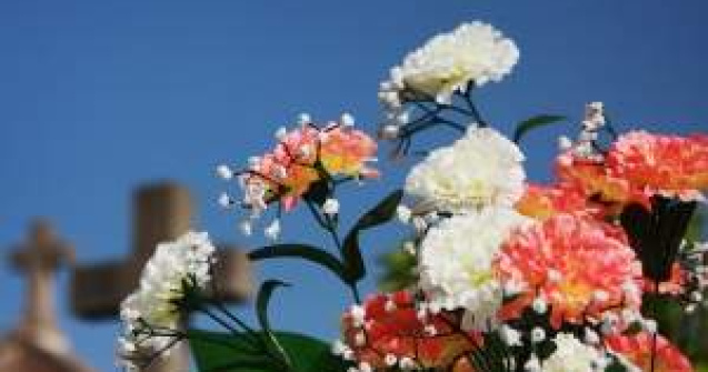 Funeraliile lui Whitney Houston vor fi transmise pe Internet