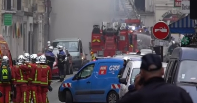 Zeci de persoane, ranite intr-o explozie puternica produsa la o brutarie din Paris/ VIDEO