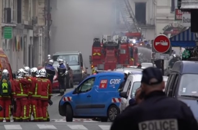 Zeci de persoane, ranite intr-o explozie puternica produsa la o brutarie din Paris/ VIDEO
