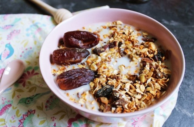 Studiu: Alimentatia bogata in fibre, asociata cu reducerea riscului de afectiuni cardiovasculare, cancer si diabet