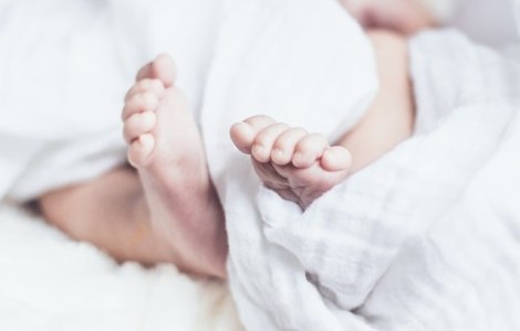 Un bebelus de 11 luni diagnosticat cu gripa a murit la un spital din Capitala