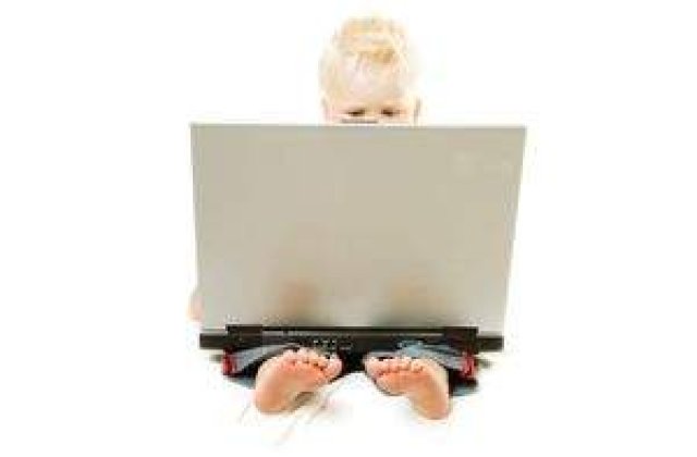 Premiera in Romania: Notebook-urile au surclasat desktop-urile in vanzari