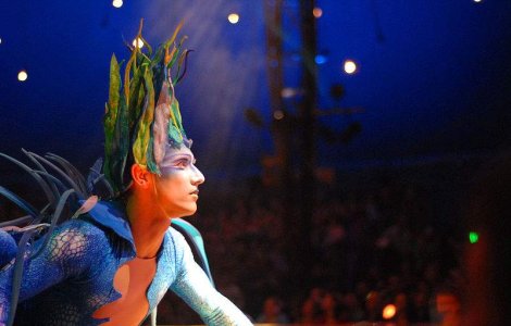  Video  Oscar 2012: Cirque Du Soleil aduce un omagiu filmelor
