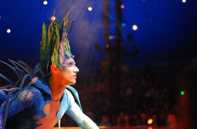 [VIDEO] Oscar 2012: Cirque Du Soleil aduce un omagiu filmelor