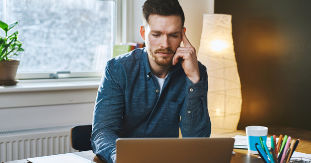 4 lucruri de care vei avea nevoie ca sa iti faci un birou de acasa