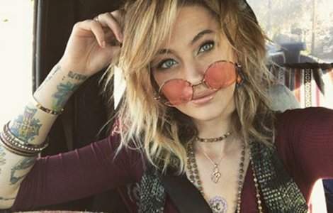 Paris Jackson s-a internat intr-o clinica de psihiatrie