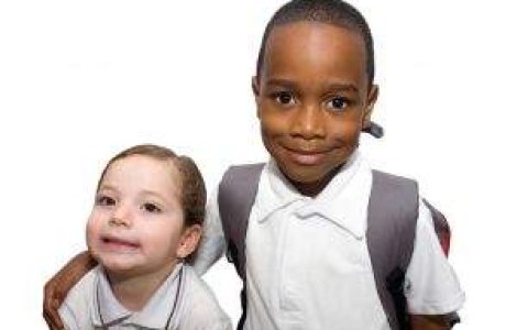 Poate un baietel de sapte ani sa fie rasist?