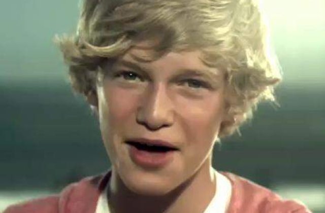 Cody Simpson, urmatorul Justin Bieber?