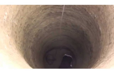 Spania: Operatiunea de salvare a baietelului de 2 ani blocat intr-un put va mai dura cateva zile