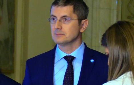 Barna: USR va solicita in Biroul permanent ca ministrul Teodorovici sa vina in fata Parlamentului