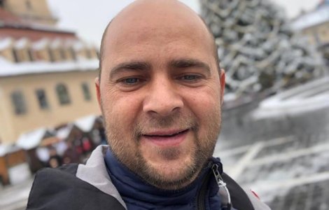 Cosmin Selesi, accidentat serios la schi. Prezentatorul Antena 1 si-a anulat toate spectacolele