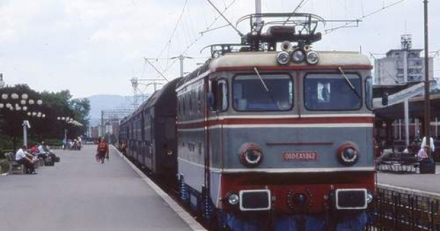 FMI cere concedieri la CFR: 1.100 de angajati parasesc compania