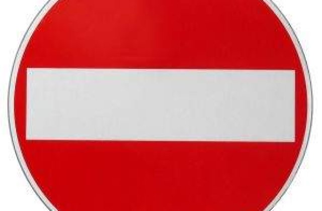 Banii miros romaneste in Franta: Un magazin refuza clientii romani