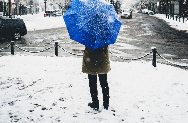 Noua informare meteo de ninsori, precipitatii mixte si polei, pana miercuri la pranz