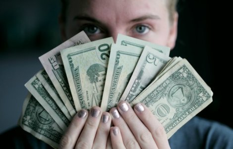  Top  9 cele mai ridicole lucruri cand cineva a fost platit sa nu faca nimic