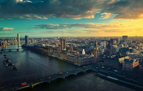  Top  Anii 1900 vs anii 2000: Cat de mult s-au schimbat 10+ orase din lume