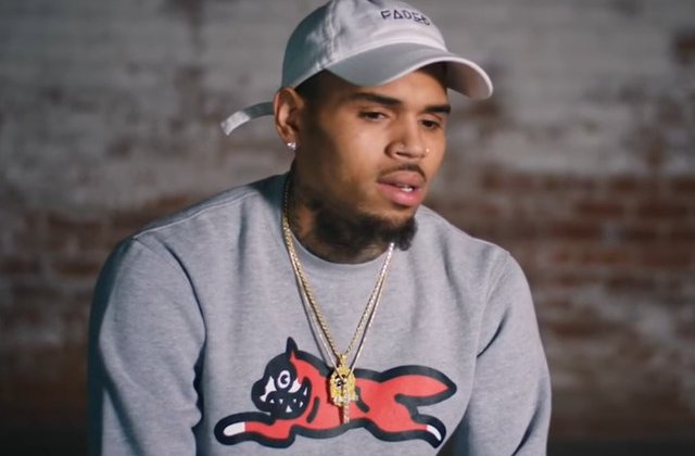 Chris Brown a fost arestat sub suspiciunea de viol